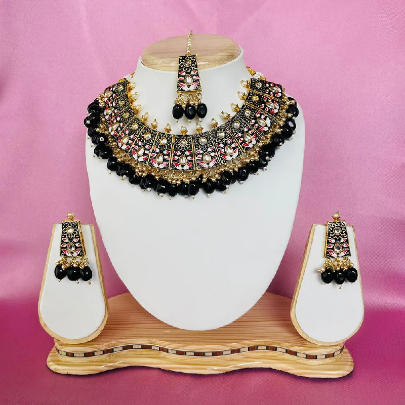 Sparkling Crystal Necklaces-Shagna Gold Plated Kundan And Meenakari Choker Necklace Set