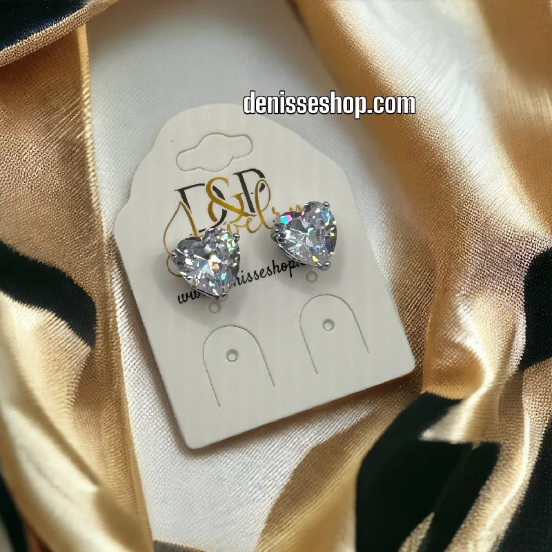 Fashionable Gold Earrings-14K HEART EARRINGS E440