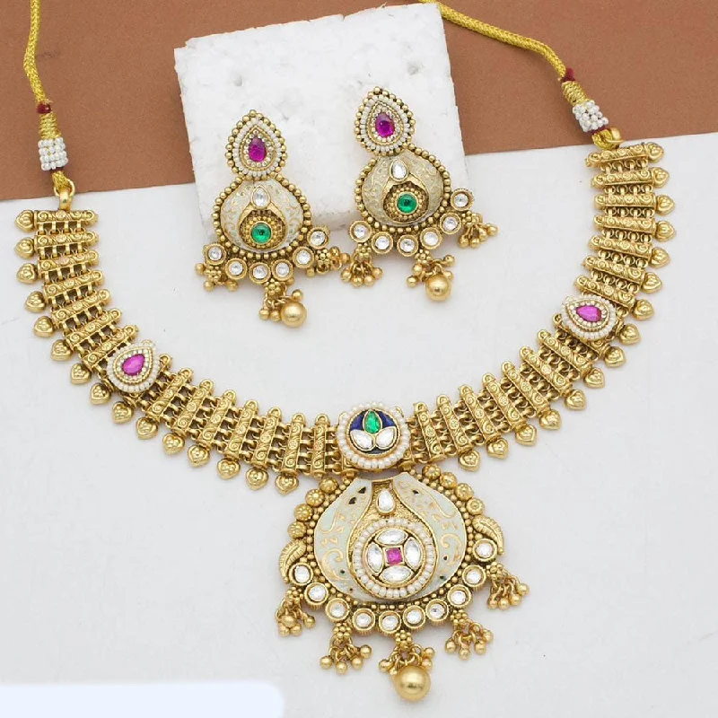 Trendy Necklaces for Teens-Kavita Art Gold Plated Kundan Stone And Meenakari Necklace Set