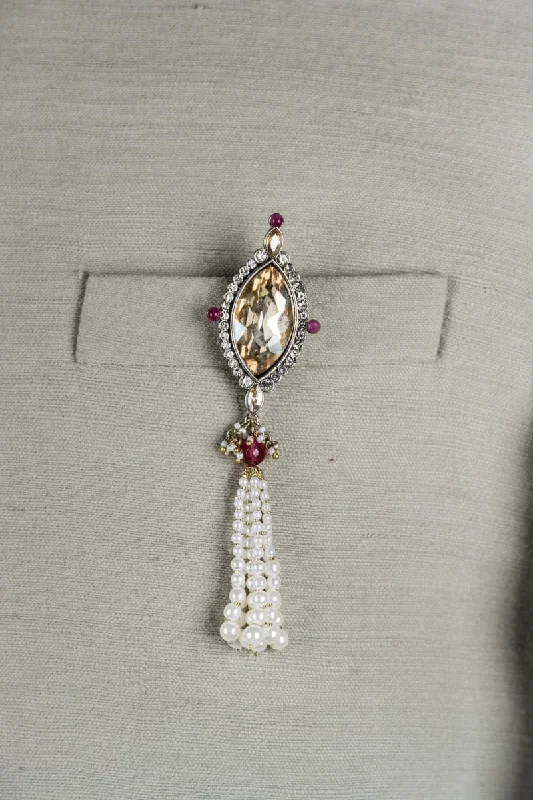 Elegant Crystal Brooch for Women-Gold Crystal Brooch With Pearl Latkan