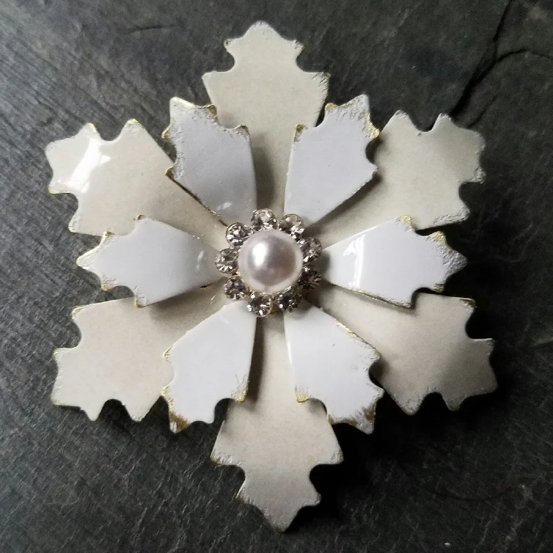 Vintage Floral Brooch for Collectors-Primitive Snowflake Brooch