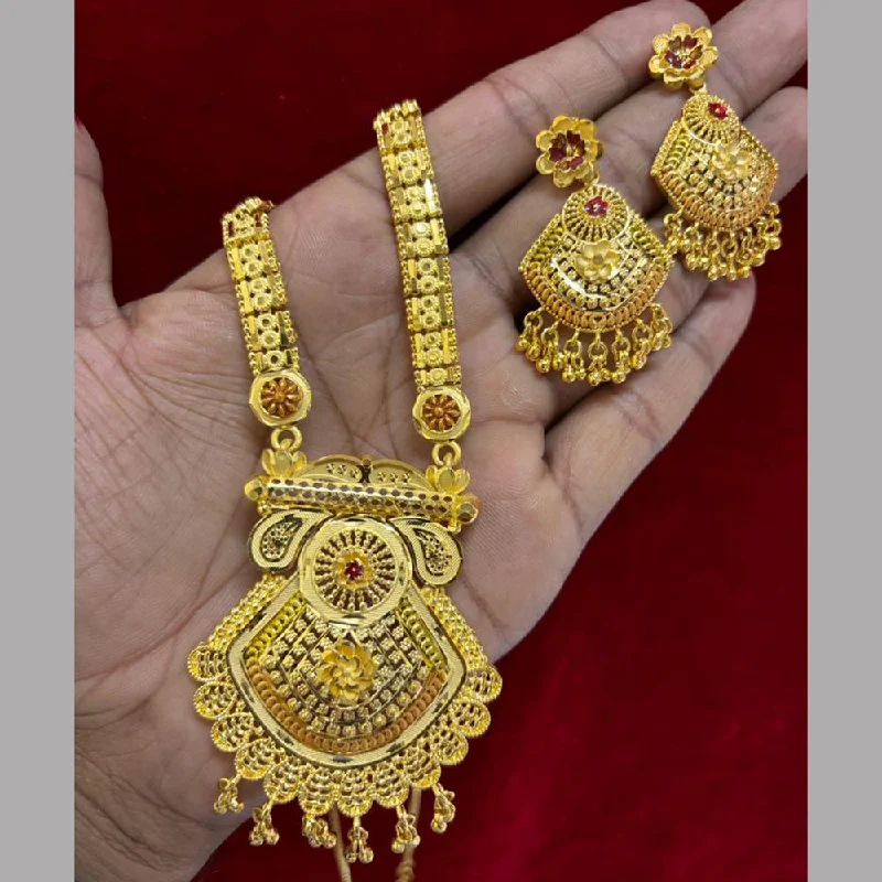 Simple Bead Necklaces-Pari Art Jewellery Forming Gold Long Necklace Set