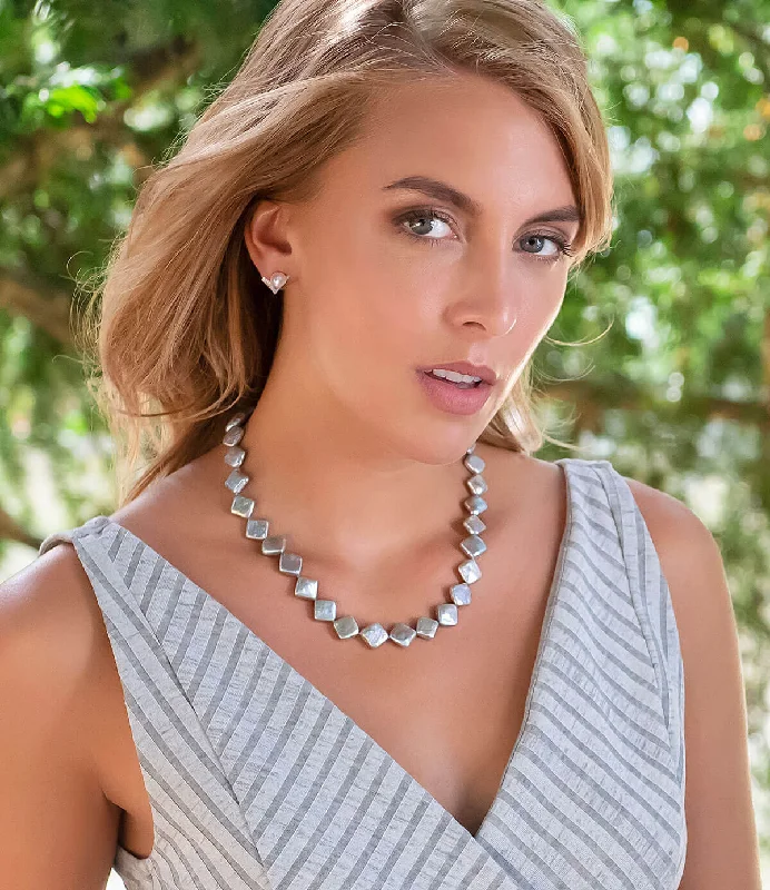 Custom Gemstone Necklaces-Edgy Square Pearl Statement Necklace